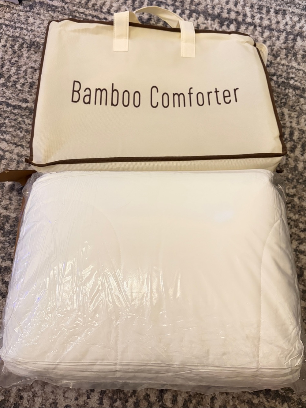 Cooling Comforter / Duvet Insert - Bamboo - Queen with Storage Bag